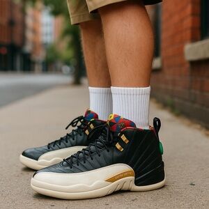 Nike Air Jordan Retro "Chinese New Year" SIZE 13 Black and Gold